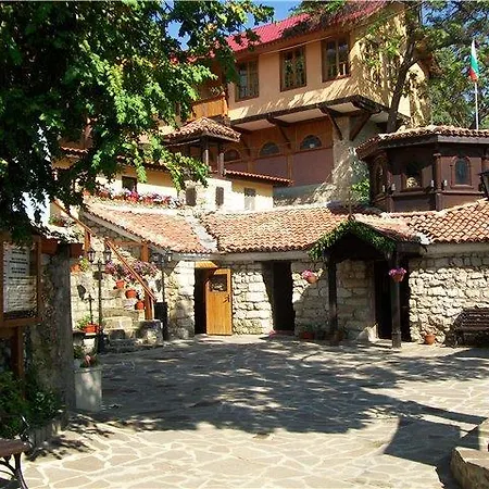 Cosy 9 Aziz Konstantin ve Elena